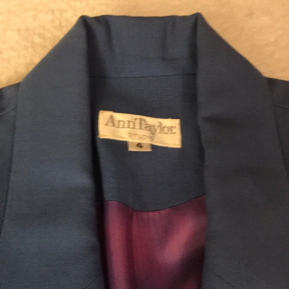Ann Taylor Blue Blazer - Picture 2 of 4